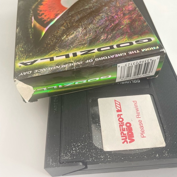 Godzilla (1998) VHS Movie - Disaster, Action, Sci-fi - Picture 2 of 4